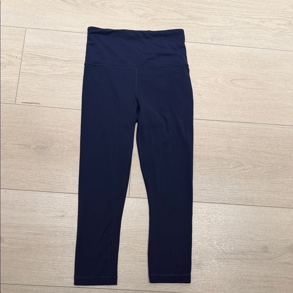 Athleta Ultra High Rise Elation Capri Leggings – Navy – XXS